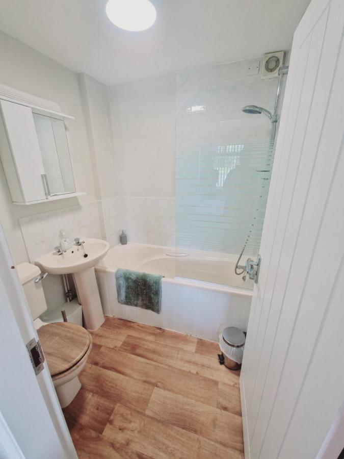 The Bosville Arms Rudston ภายนอก รูปภาพ